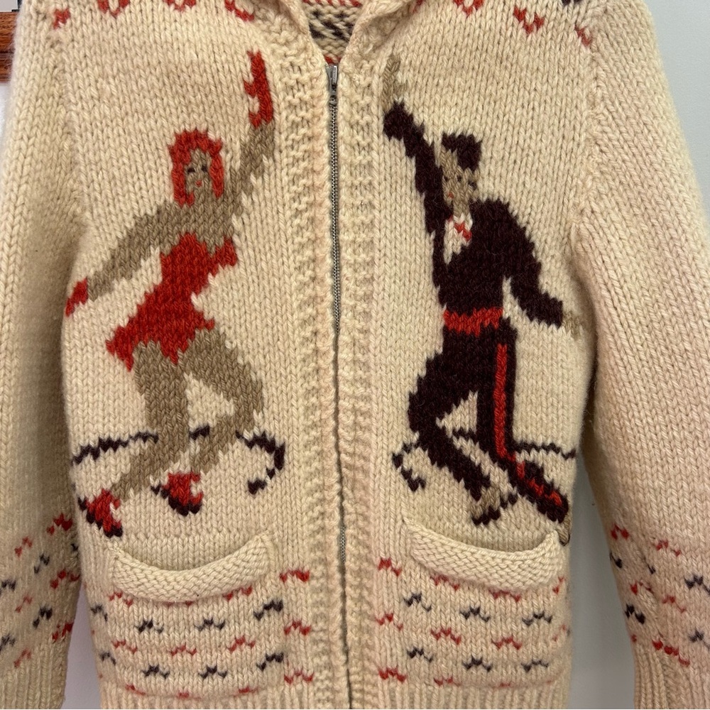 Vintage Mary Maxim Cowichan Figure Skating Wool Hand Knit Cream Sweater - Picture 2 of 12